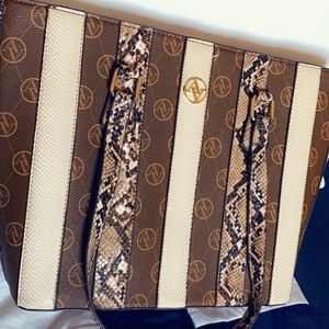 Adrienne Vittadini - Chocolate
Snake-Embossed Stripe Tote